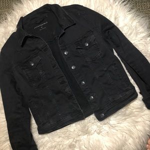 Black denim jacket🖤